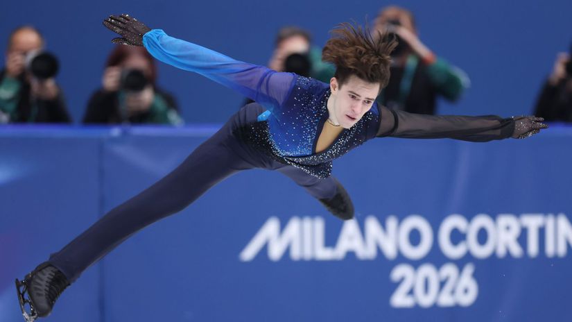 Senzacia na krasokorculiarskom lade Malinin zlyhal a ostava bez medaily zlato sokujuco ziskava Kazach