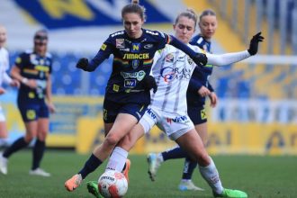 Skandal u susedov Funkcionar natacal futbalistky v sprchach dostal absurdny trest