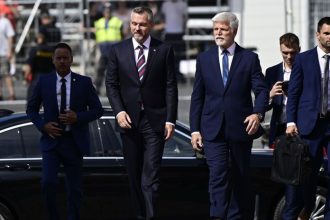 Slovensko prekvapilo najvacsie krajiny sveta Podarilo sa nieco velkolepe Pellegrini spoji sily aj v Milane s ceskym prezidentom