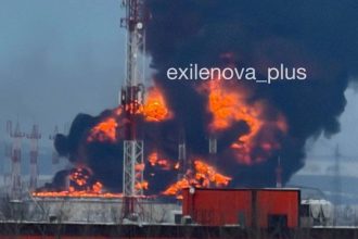 VIDEO Stanica zasobujuca Druzbu v plamenoch drony zasiahli klucovu tepnu ruskej ropy