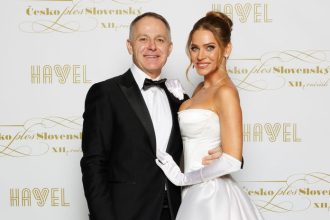 Veresova ako absolutna hviezda veera v svadobnej robe uchvatila manzel na nej mohol oci nechat