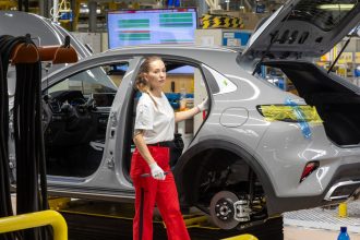 cina dala europe tvrd lekciu v odvetvi na ktorom zavisi aj slovenska ekonomika sa zmenili pravidla hry