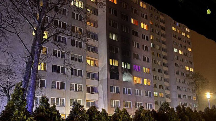 v Berlne vypukol poiara vo vkovom dome hasii hlsia mnoho zranench