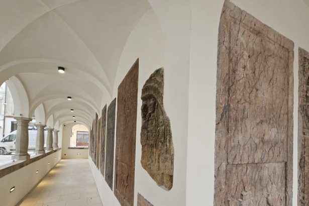 zrekonstruovanu urbanovu vezu mozu turisti obdivovat v celej krase ale je potrebne dodrziavat pravidla