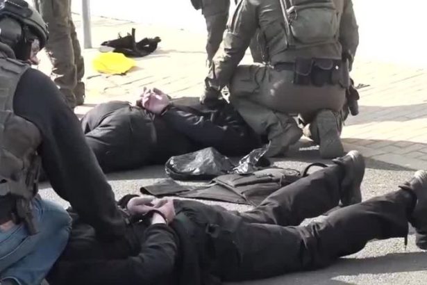 Byvaly ukrajinsky agent prehovoril o preprave spinavych penazi cez Madarsko ovladat ich ma priamo Zelensky