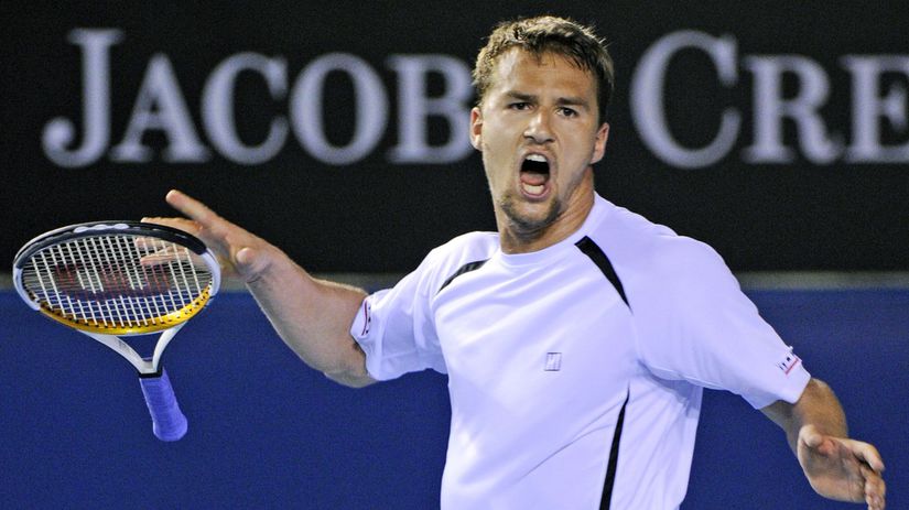 Chorvata nemilosrdne vyhodili na povrch vyplavali detaily ktore otrasli svetom tenisu Matosevic pomahal aj inym