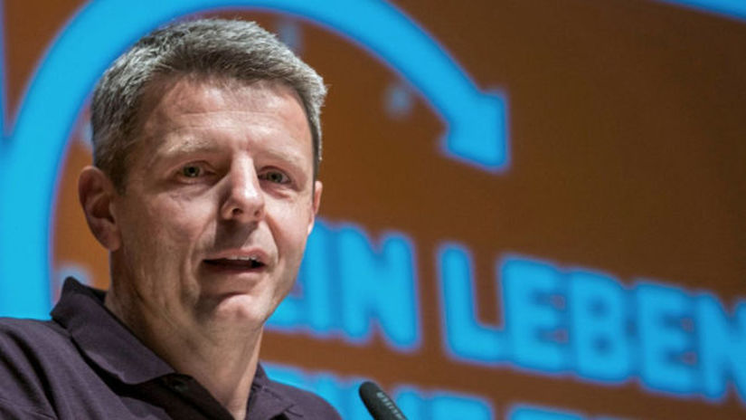 Este nikdy som nevidel tolko ludi plakat tvrdi odborovy sef gigantu Bosch