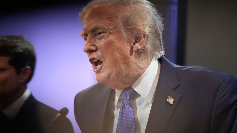 Je mi ctou zabijat vysinuty smejdov vyhlasil Trump a varoval Iran pred dalsimi utokmi