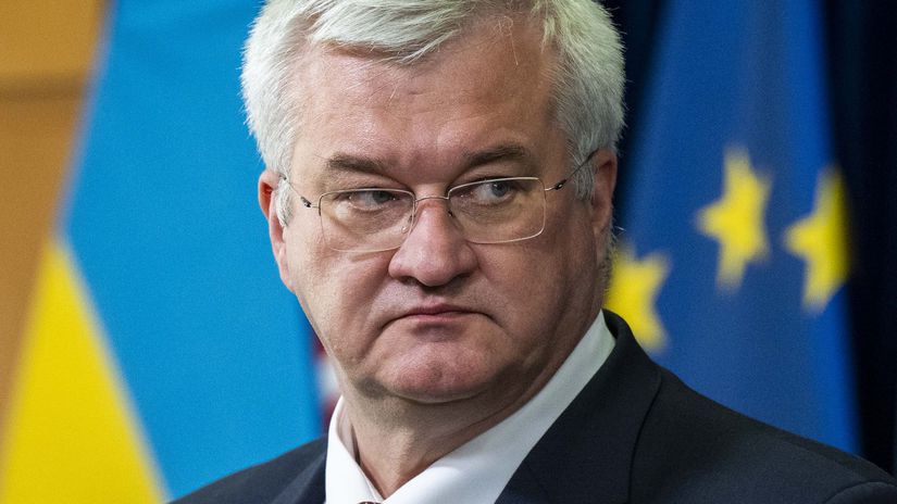 Kyjev obvinil Madarsko zadrzania zamestnancov ukrajinskej statnej banky