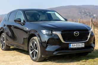Mazda CX 60 japonske BMW X3 prekvapuje naftovym 6 valcom a nizkou spotrebou