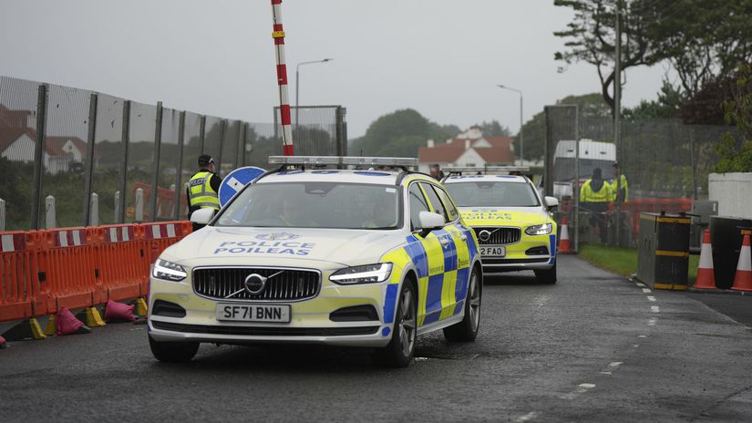 Neznamy utocnik v skotskom Edinburghu pobodal niekolko osob