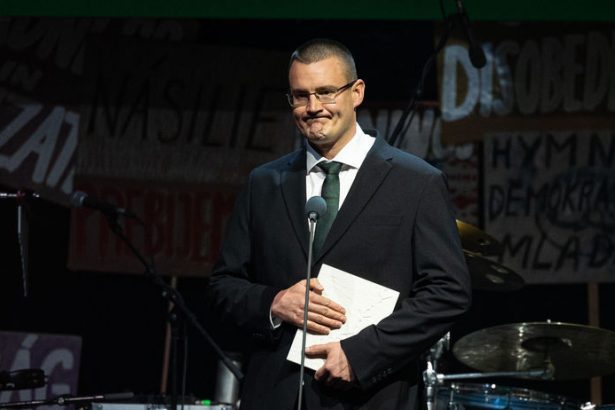 Premier podava trestne oznamenie na prokuratora Sureka snai sa zvratit rozhodnutie z roku 2023