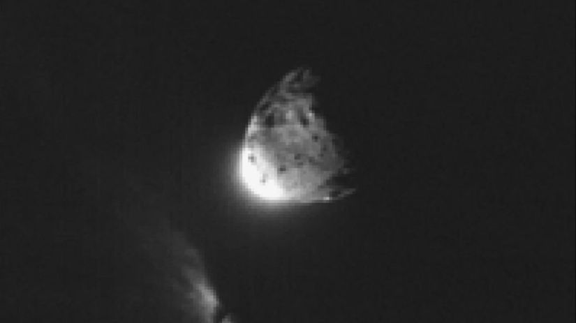 Priprava na buducu zrazku s vesmrnym telesom Kozmick lo NASA zmenila drahu asteroidu narazom