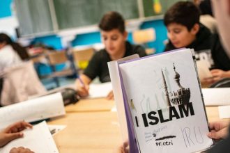 Ramadan je tu zahod chlieb do kosa Moslimsky post rozdelil ziakov na nemeckej skole