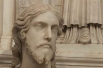 Revolucia v dejinach Zabudnuta busta v rimskej bazilike odhalila uplne novy pohlad na Michelangelov osobny zivot To comu sa dlho verilo nie je pravda