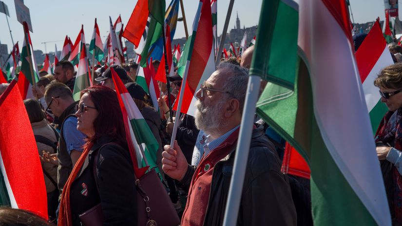 Suboj o davy ma vitaza Orbanov vikendovy prejav pocuvalo 58 tisic ludi Madarov takmer trojnasobok