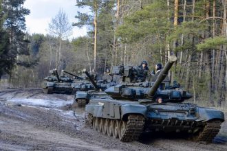 Toto sme uz videli pred styrmi rokmi Rusko posilnuje jednotky na hraniciach NATO