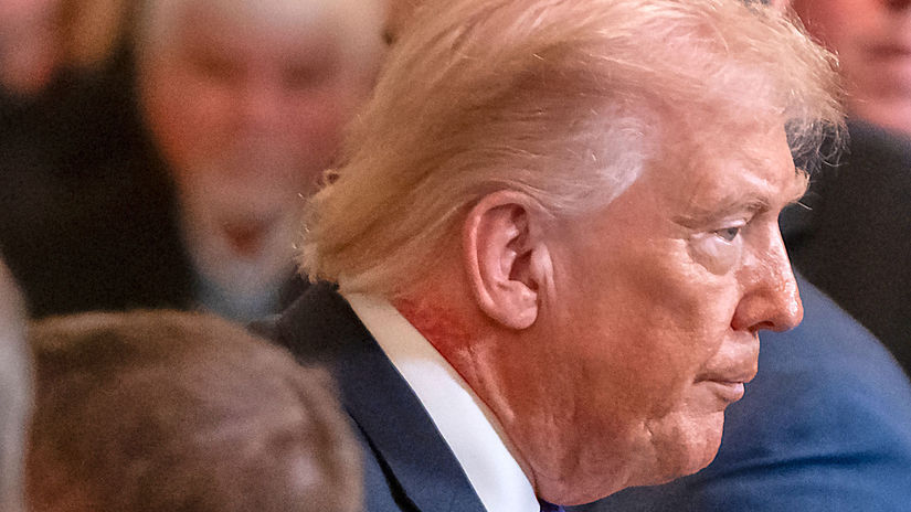 Trump sa stazoval ze nema tolko najmodernejsich zbrani ako by si prial