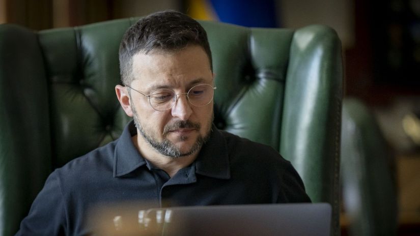 Ukrajinska rozvedka ziskala tajne dokumenty o obrovskych stratch ruskych vojakov Zelenskyj zverejnil detaily