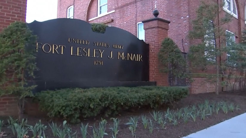 VIDEO Neznme drony vystrasili Americanov Lietali nad hlavami Rubia a Hegsetha