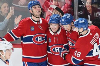 Vynimocny Slafkovsky Prvy stvorbodovy zapas v kariere a hviezda duelu Snazim sa nas nastartovat dnes to vyslo