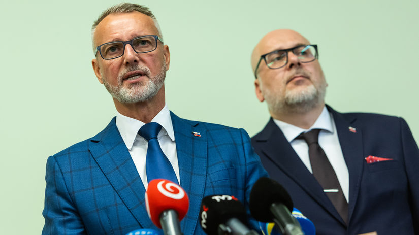 Zakony ktory spoji opoziciu aj koaliciu Hlas chce predlzity mandat starostov primatorov a zupanov