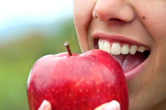 Zdrave zuby nie su len o estetike maju vazby na srdce mozog a dusevne zdravie viac nez by ste si mysleli