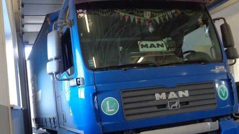 EU chce sprisnit technicke kontroly aut V hre su castejsie STK aj monitoring problemovych spolocnosti