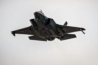 Iran tvrdi ze zostrelil americku stihacku F 35 Pilot je mrtvy Izrael hovori len o F 15
