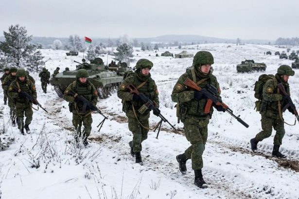 LukasenkO oznamil pripravy na vojnu Uz nie je priestor na mierove obdobie
