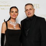 Ma po 50 ke no postavu ako dvadsiatnicka posledna federalna miss v plavkach ohromuje ukazala aj svoju krasnu dcrku