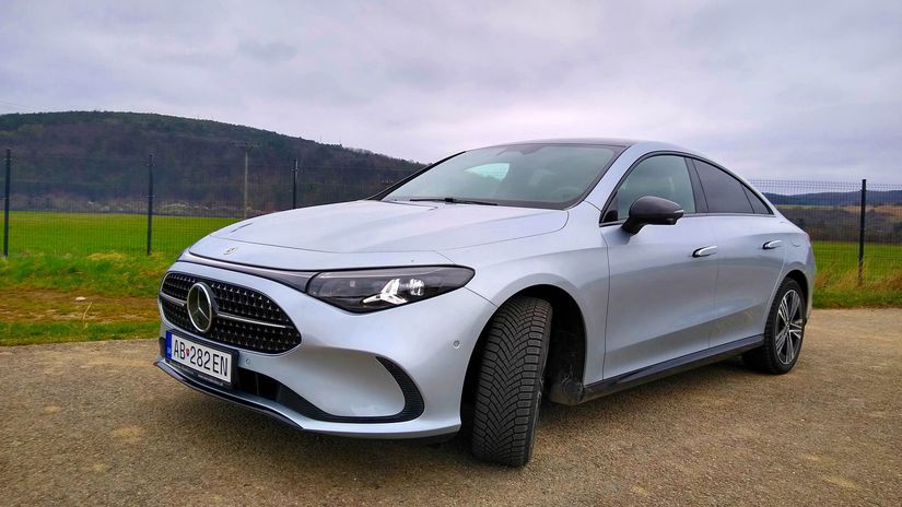 Mercedes Benz CLA 200 vykonovo skromny ale luxusny a s benzinovym motorom