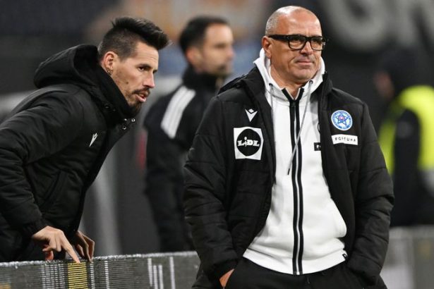 Navrat Weissa po 14 rokoch Trenerovi Slovana v suboji s Calzonom hra do karat aj cerstvy konflikt s Kmotrikom