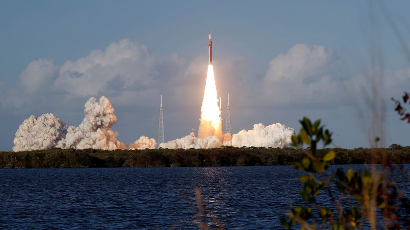 Necakany problem na ceste k Mesiacu posadke sa pokazila toaleta astronaut musel improvizovat s taskou
