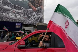 ONLINE Izrael a Libanon si sadnu za spolocny stol Trump zaroven naznacuje nove rokovania v Pakistane