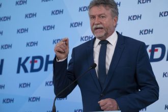 Poslanec Hajko konc nebral si servtku KDH nie je silnou reformnou stranou Je to nespech