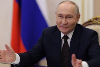 Putinova ponuka stale plati Rusko chce prevziat iransky uran v ramci dohody s USA