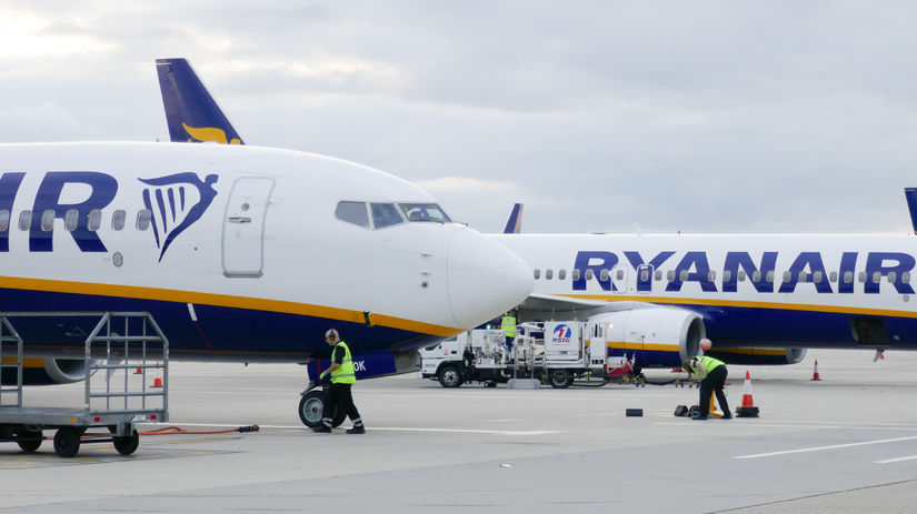 Taliansko vypnulo europske nebesa strajk dispecerov odrezal Bratislavu od klucovych miest Ryanair musel zrusit niektore lety