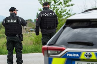 Trikrat a dost je spat Vratili sa prisnejsie tresty za kradeze Stat reaguje na rastuci pocet deliktov