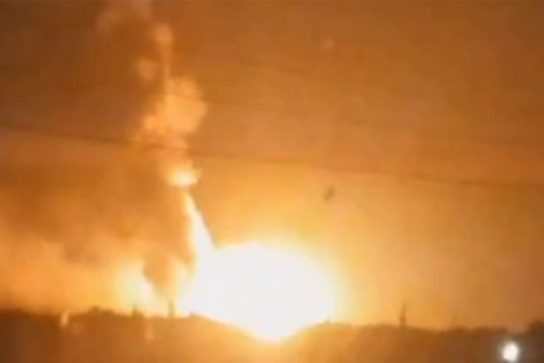 Tvrdar anapre ruske letectvo Poziar v klucovom zavode hrozi ochromenim vyroby neviditelnych stihaciek