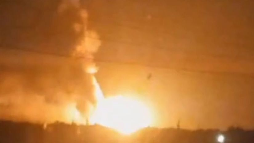 Tvrdar anapre ruske letectvo Poziar v klucovom zavode hrozi ochromenim vyroby neviditelnych stihaciek