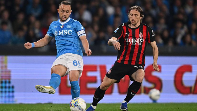 Velke vitazstvo pre Neapol s kapitanom Lobotkom Prevysili AC Milano rozhodujucci zolik z lavicky