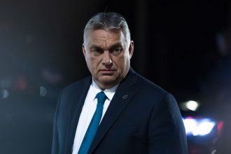 Vidiek rozhoduje Orban celi najtazsej skuzke po 16 rokoch vo vlade