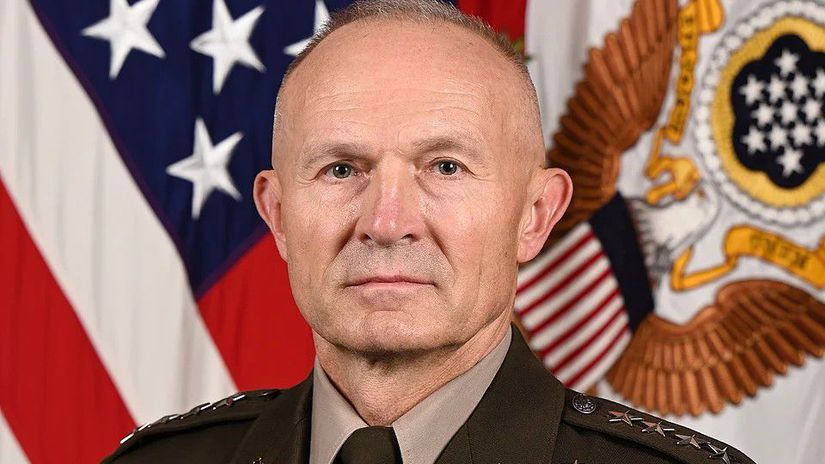 zemetrasenie v pentagone hegseth v strede vojny proti iranu odvolal nacelnika stabu pozemnych sil usa