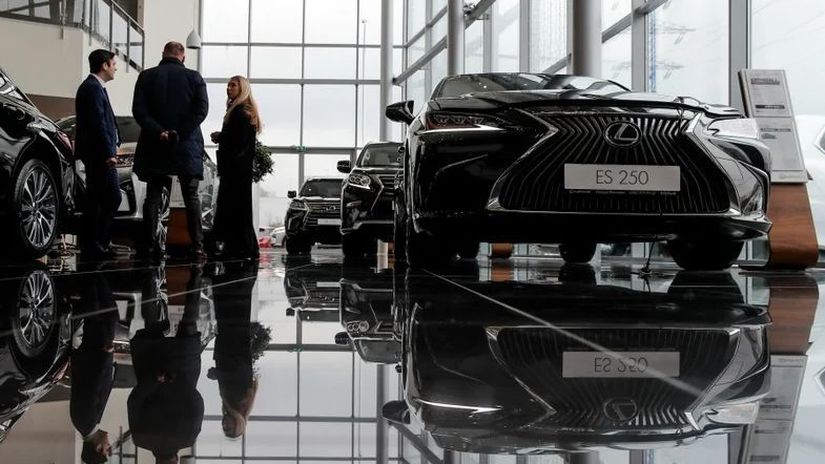 American zaplatil 77000 dolarov za Lexus ktory nikdy nedostal A nie je sam