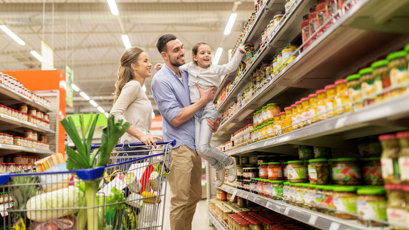 Mozno ju mate v chladnicke Velky retazec na Slovensku stahuje z predaja oblubenu zeleninu Naslo sa v nej cudzie teleso
