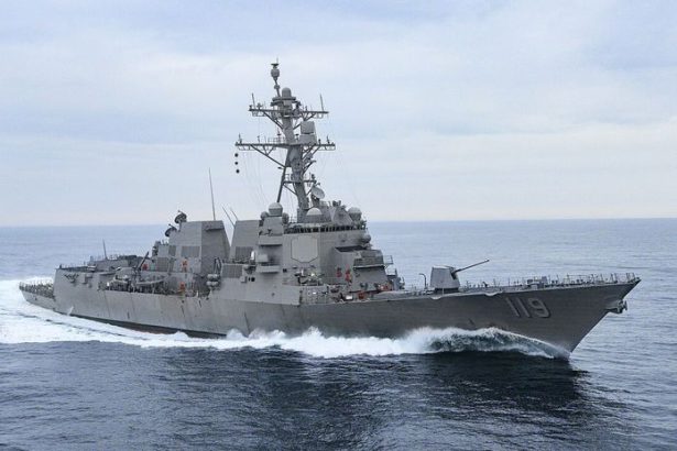 ONLINE Projekt Sloboda zacina USA posielaju do Hormuzskeho prielivu tisice vojakov lode a flotilu lietadiel