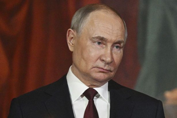 Putin uz nebojuje o Ukrajinu ale o vlastny tron Analytik tvrdi ze Rusko sa ruti do vycerpania