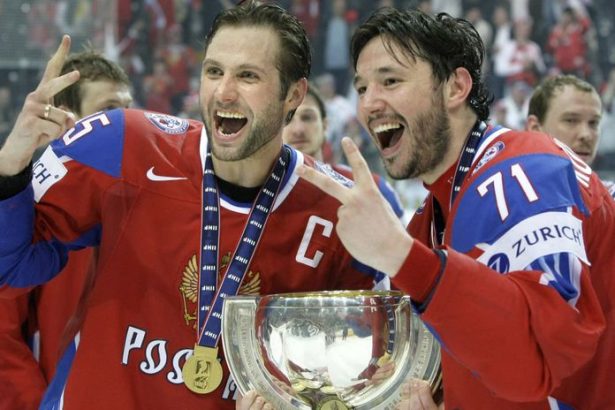 Rusi sa uz pripravuju na buducorocne MS Ak nas prijmu spat zastavime KHL tvrdi sef ligy