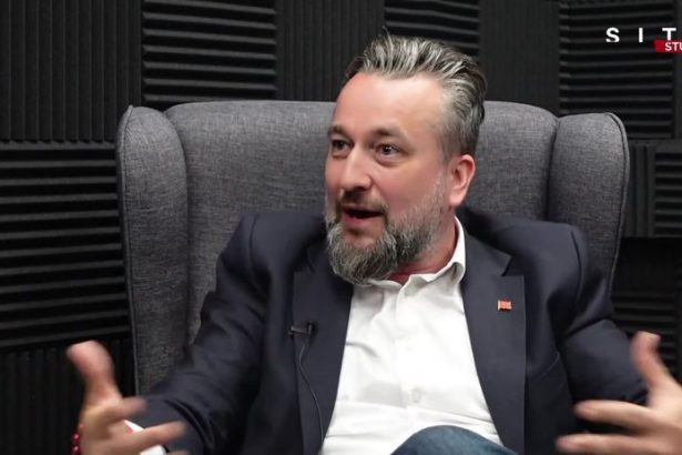 VIDEO Kollar sa ospravedlnil Matovic zaplati Lubos Blaha tlaci lidra Hnutia Slovensko k muru exekuciou